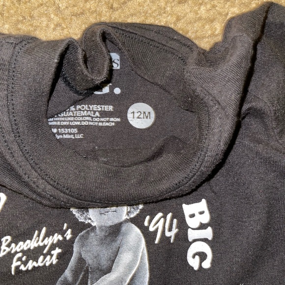 Notorious tee - Picture 2 of 2